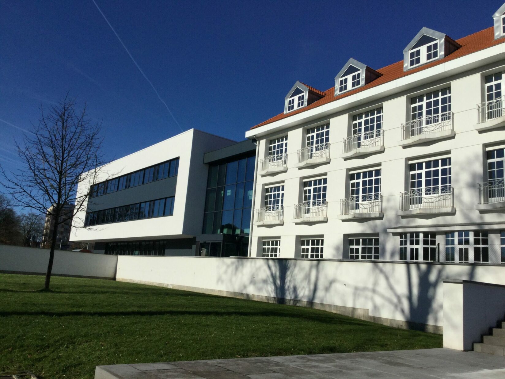 2- Neues Verwaltungsgebäude