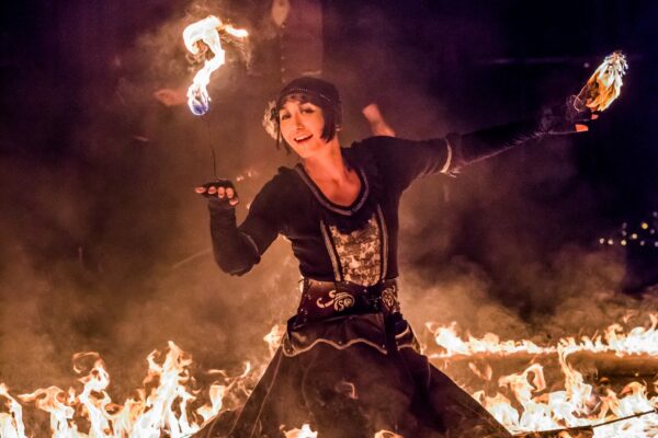 haaste-tonefestival_eupen_scheiblerplatz_attraplune_darlingdarling_19082017_162_square_36642615996_o