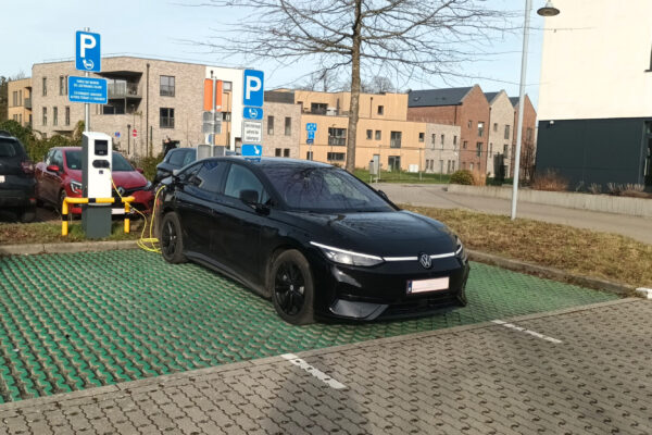 Ladesäulen Stadthaus_neu