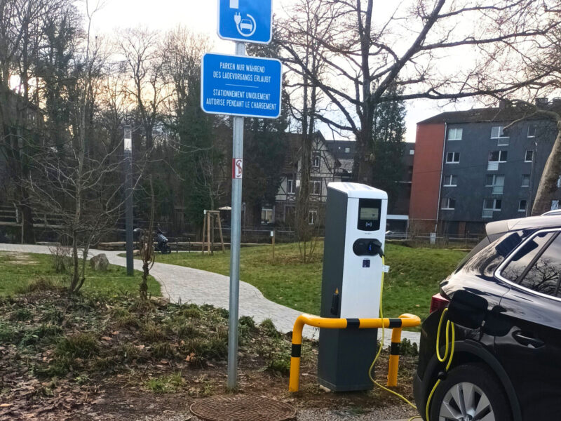 Ladesäulen_Parkplatzreservierung